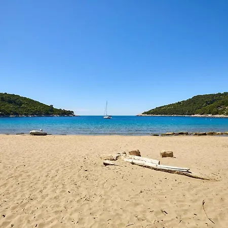 Apartamento 1 Bedroom In Saplunara