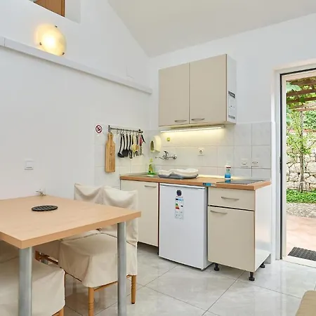 1 Bedroom In Apartmán Saplunara